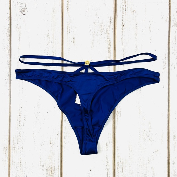 Victoria’s Secret Very Sexy Thong Pantie Large - Picture 7 of 9